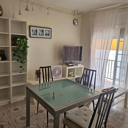 Apartment Luminoso En El Centro De Sitges